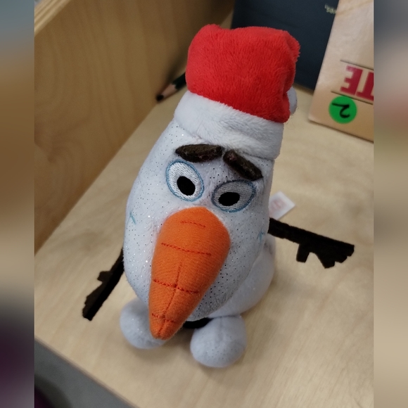 ✓TY Beanie Baby - OLAF the Snowman Sparkle With SANTA HAT (Frozen Movie) 7in - Picture 5 of 14